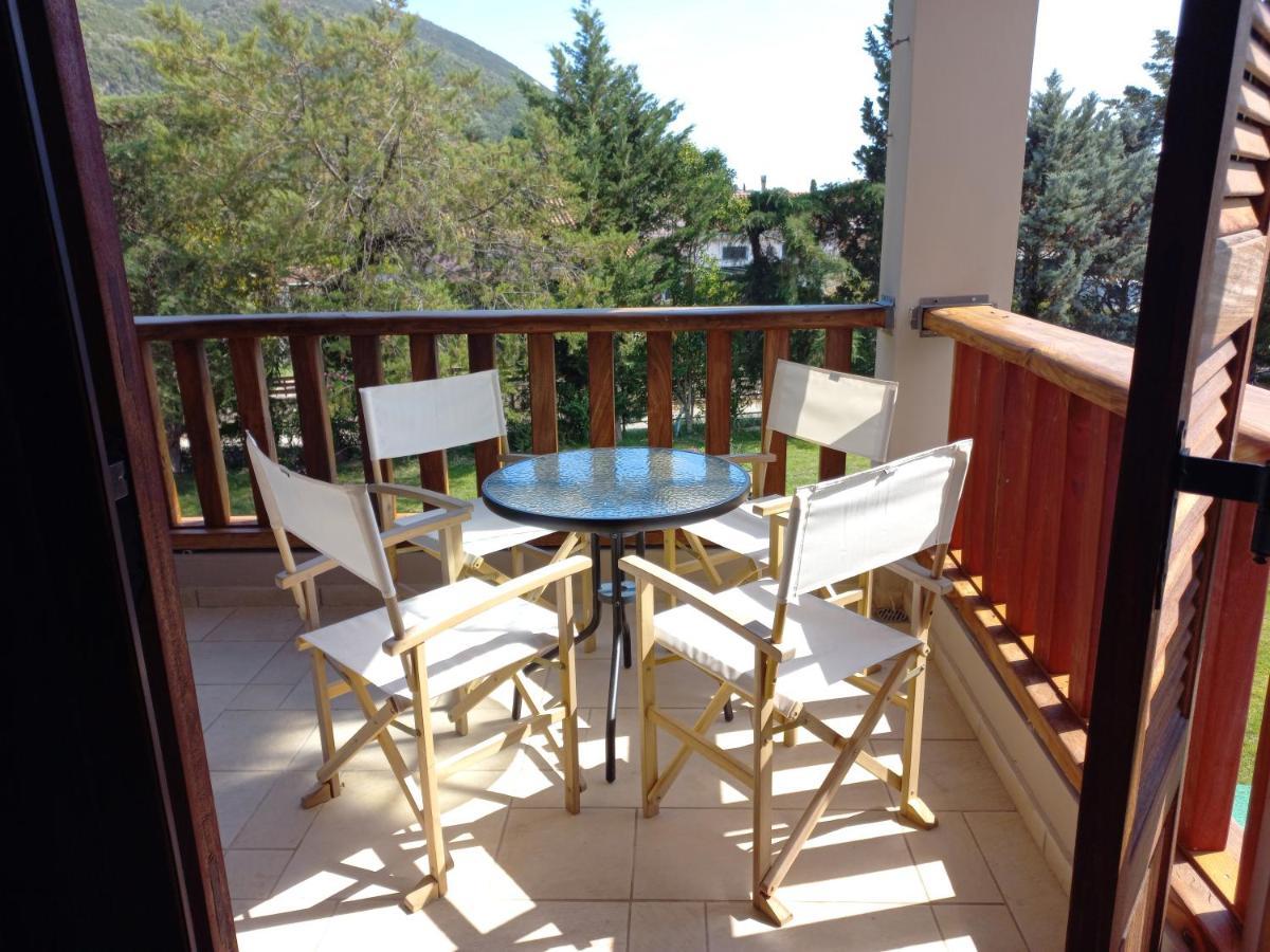 Platanos Villa Vasiliki  Luaran gambar