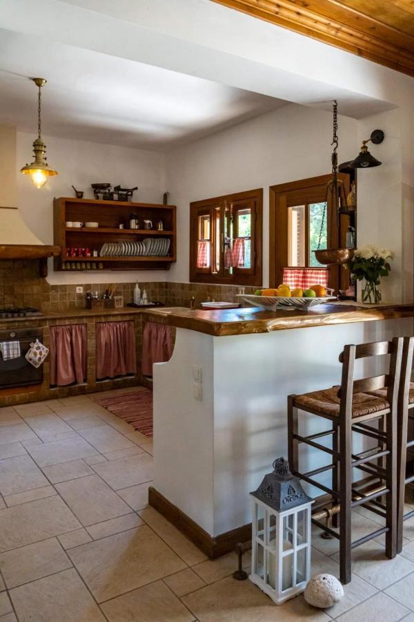Platanos Villa Vasiliki  Luaran gambar