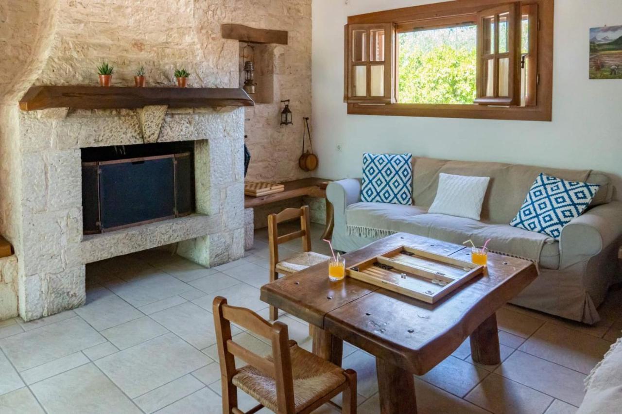 Platanos Villa Vasiliki  Luaran gambar